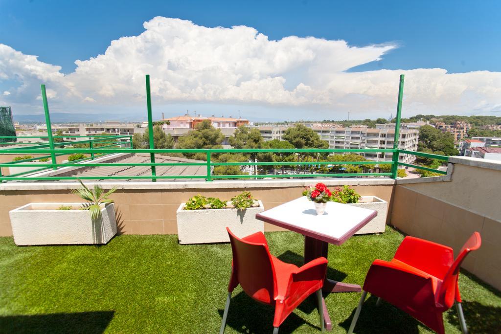 Apartamento Amposta Salou Szoba fotó